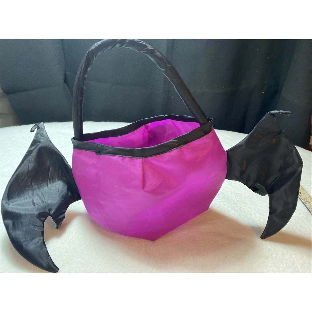 Vampire Bat Halloween Trick Or Treat Candy Bag Tote Purple‎ Black Kid Child